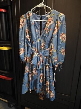Floral Wrap Midi Dress in Blue